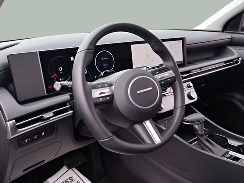 Used 2025 Hyundai Tucson SEL image 11