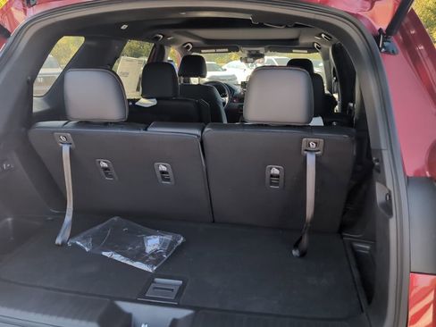 New 2025 Honda Pilot TrailSport image 13