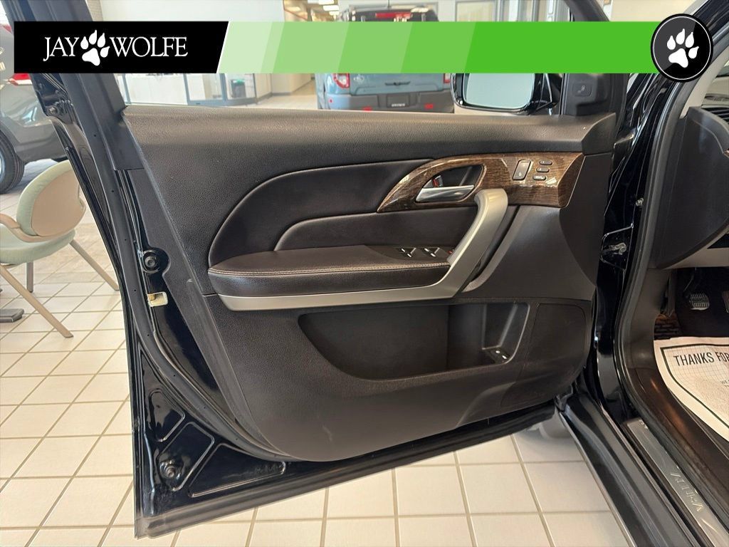 Used 2013 Acura MDX w/ Advance Package AWD/4WD image 4