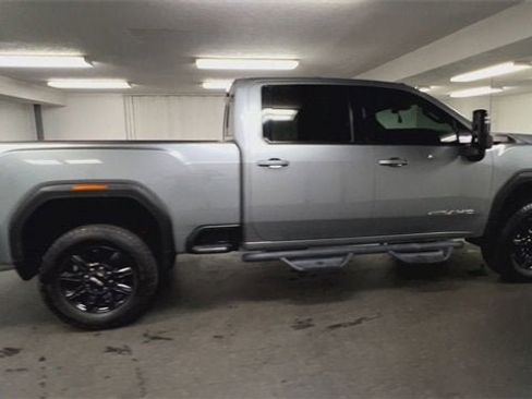 Certified 2024 GMC Sierra 2500 AT4 w/ Technology Package image 9