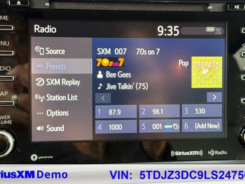 Used 2020 Toyota Sienna LE image 27