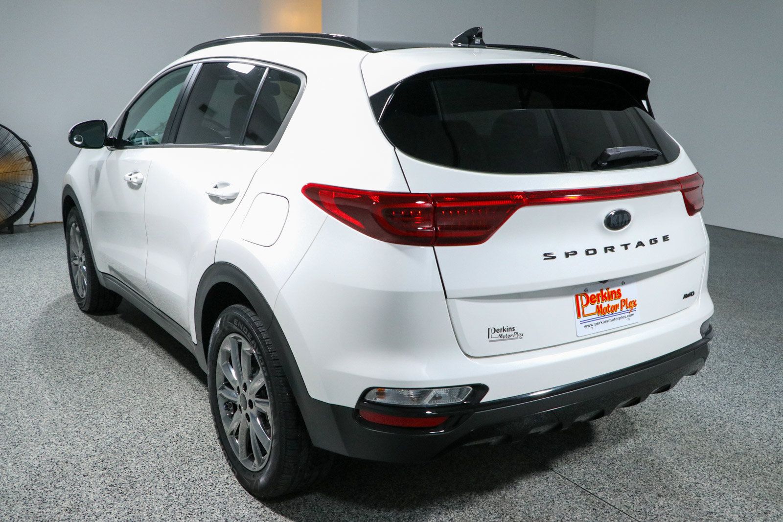 Used 2022 Kia Sportage Nightfall Edition w/ Nighfall AWD Premium Package image 9