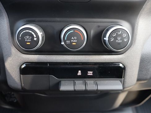 Used 2023 RAM 1500 Tradesman AWD/4WD image 11