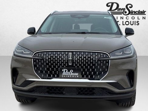 New 2026 Lincoln Aviator Reserve image 2