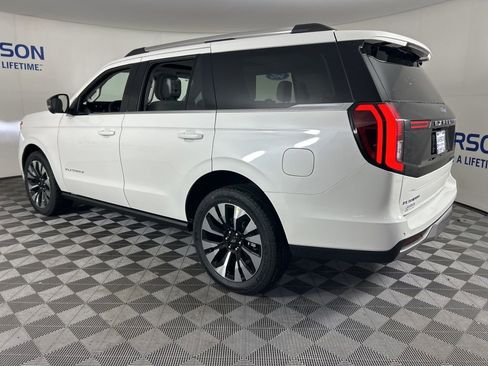 New 2026 Ford Expedition Platinum w/ Driver's Package image 10