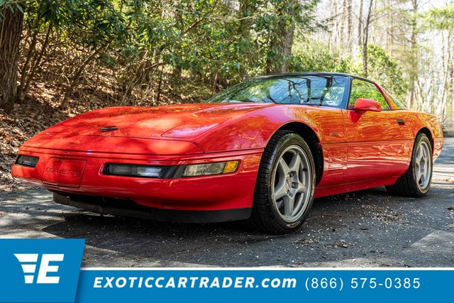 Used 1994 Chevrolet Corvette ZR1 RWD image 1