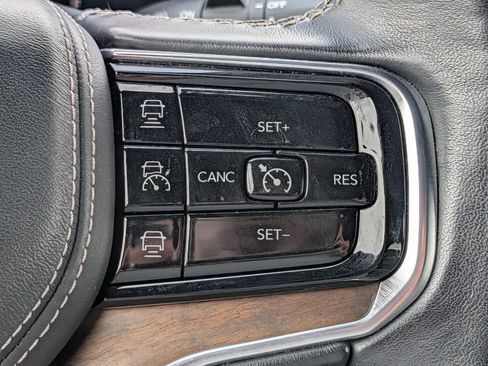 Used 2023 Jeep Grand Wagoneer Series II AWD/4WD image 25