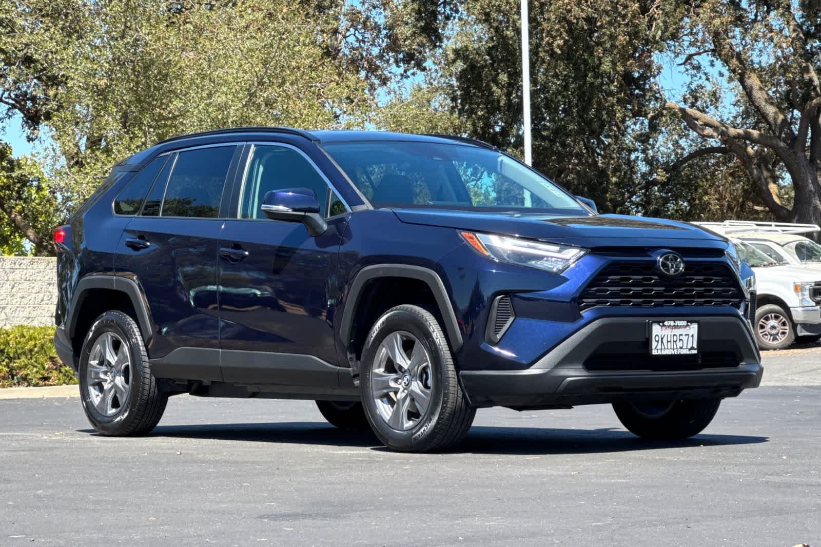 Used 2024 Toyota RAV4 XLE FWD image 9