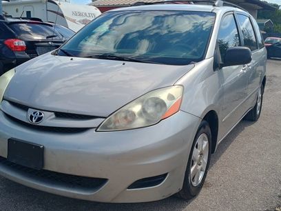 Used 2009 Toyota Sienna CE