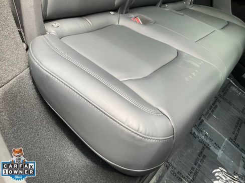 Used 2023 Tesla Model Y Long Range AWD/4WD image 55