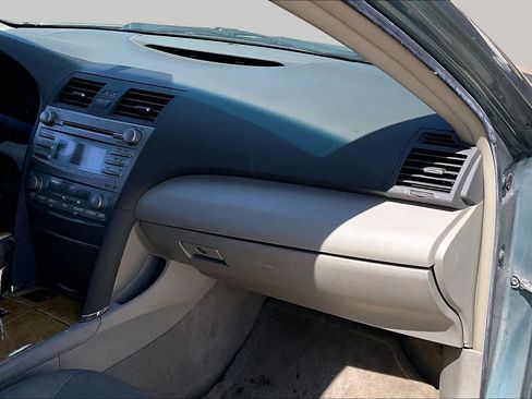 Used 2007 Toyota Camry XLE FWD image 16