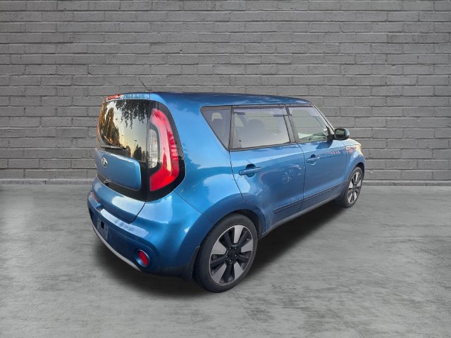 Used 2019 Kia Soul + FWD image 5