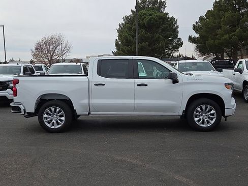New 2026 Chevrolet Silverado 1500 Custom image 4