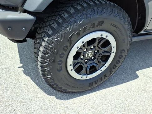 Certified 2022 Ford Bronco Badlands AWD/4WD image 6