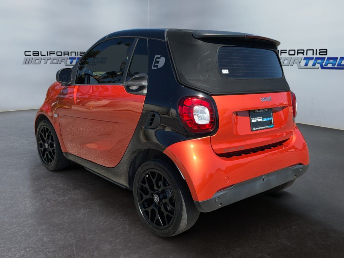 Used 2018 smart fortwo electric drive w/ Sport Package RWD image 7