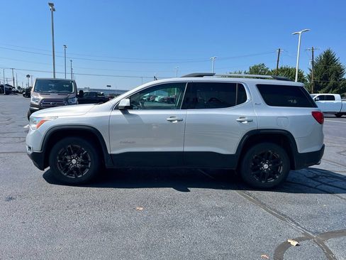 Used 2019 GMC Acadia SLT AWD/4WD image 7