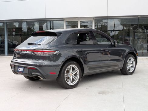 Used 2023 Porsche Macan AWD/4WD image 9