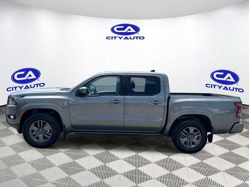 Used 2025 Nissan Frontier SV w/ SV Convenience Package RWD image 1