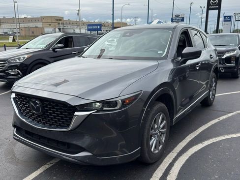 Used 2025 MAZDA CX-5 AWD 2.5 S w/ Preferred Package image 6
