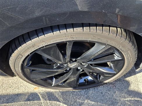 Certified 2023 Genesis G70 2.0T w/ Sport Prestige Package image 11