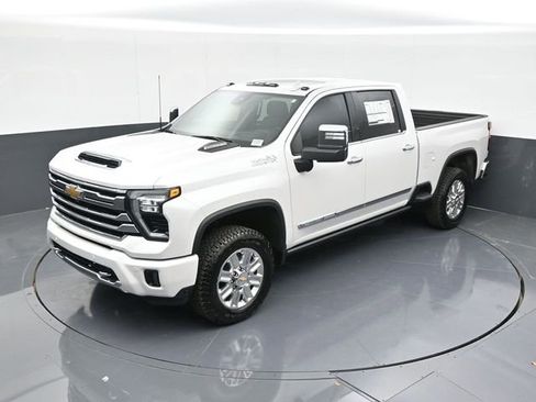 New 2025 Chevrolet Silverado 2500 High Country w/ High Country Premium Package AWD/4WD image 62