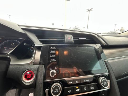 Used 2020 Honda Civic EX image 14