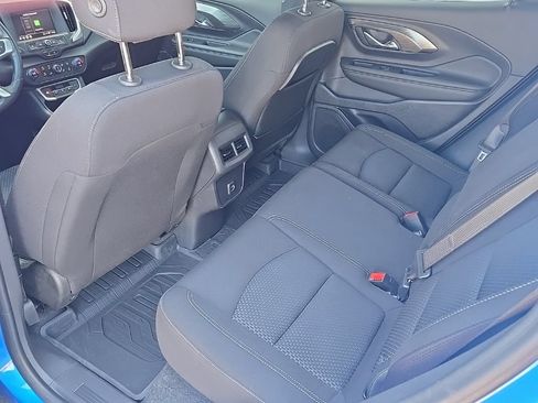 Certified 2024 GMC Terrain SLE w/ Driver Convenience Package FWD image 31