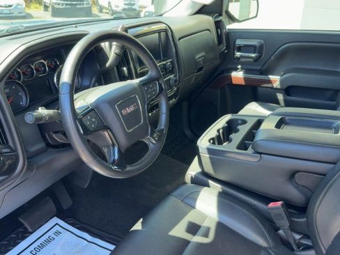 Used 2015 GMC Sierra 1500 SLE w/ SLE Value Package AWD/4WD image 9