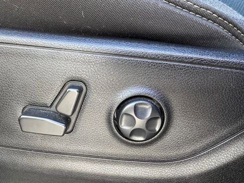 Used 2021 RAM 1500 Big Horn image 31