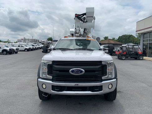 Used 2019 Ford F550 4x4 Regular Cab Super Duty image 2
