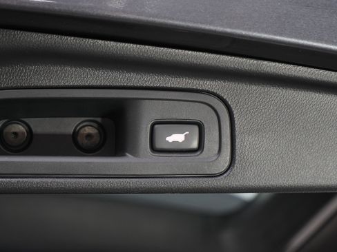 Used 2018 Honda Pilot EX-L image 17