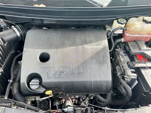 Used 2019 Chevrolet Traverse LT w/ LT Premium Package image 33