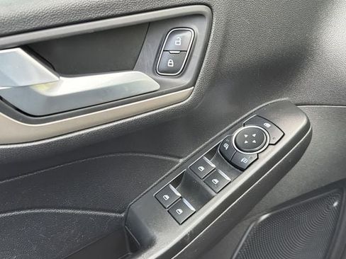 Used 2022 Ford Escape SEL image 25