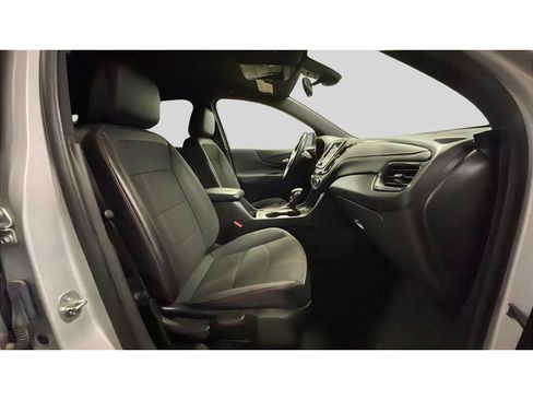 Certified 2022 Chevrolet Equinox RS AWD/4WD image 16