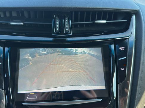 Used 2019 Cadillac CTS Sedan RWD image 23