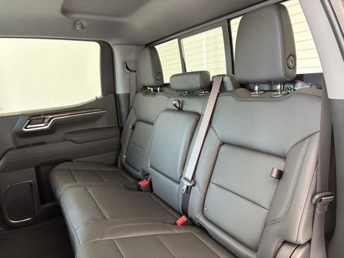 New 2026 Chevrolet Silverado 1500 LT Trail Boss w/ LT Trail Boss Premium Package AWD/4WD image 36