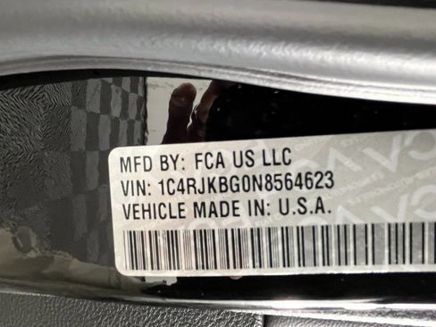 Used 2022 Jeep Grand Cherokee L Limited w/ Luxury Tech Group II image 26