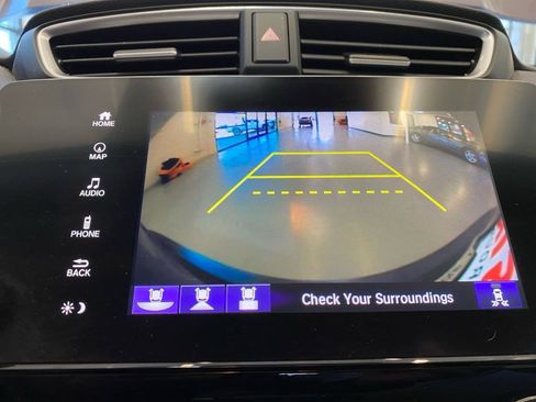 Used 2018 Honda CR-V Touring image 25