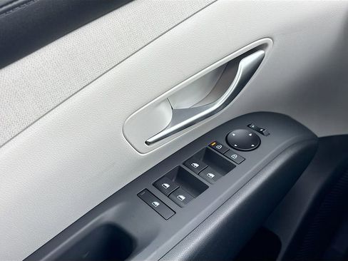 New 2026 Hyundai Tucson SEL image 17