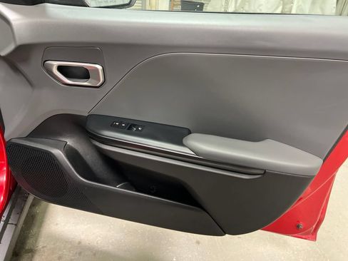 Used 2025 Kia K4 FWD image 10
