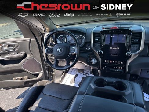 Used 2019 RAM 1500 Laramie AWD/4WD image 28