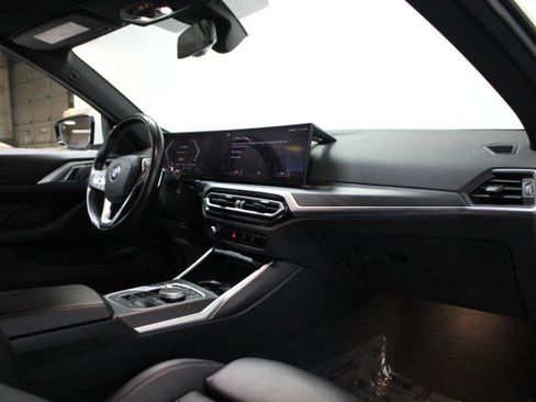 Used 2024 BMW 430i Convertible image 21