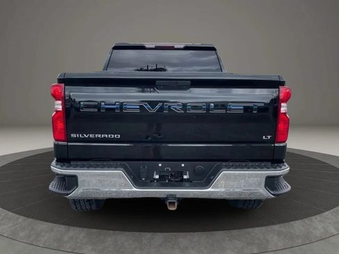 Used 2021 Chevrolet Silverado 1500 LT AWD/4WD image 9