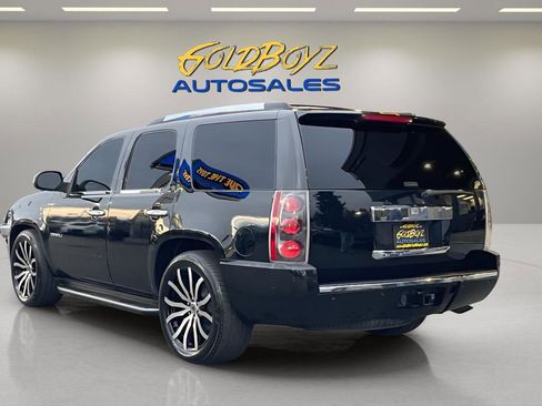 Used 2007 GMC Yukon Denali image 6