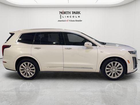 Used 2020 Cadillac XT6 Premium Luxury w/ Platinum Package AWD/4WD image 6