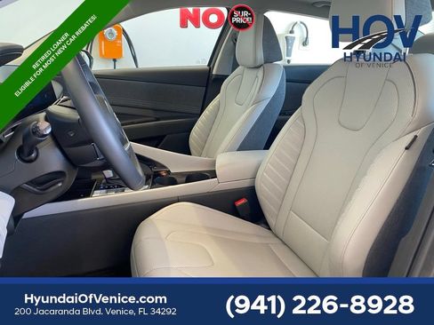 Certified 2026 Hyundai Elantra Limited FWD image 40