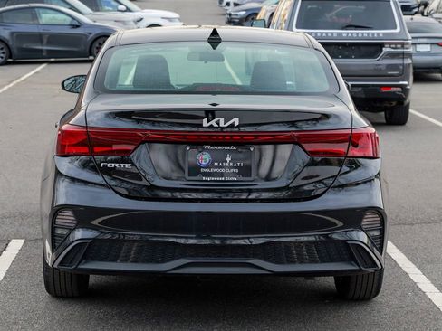 Used 2023 Kia Forte LXS image 6