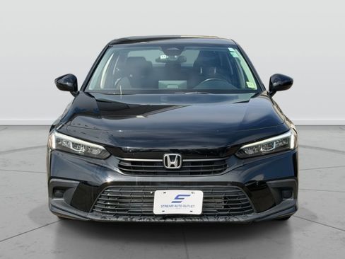 Used 2022 Honda Civic EX image 2