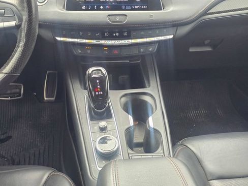 Used 2020 Cadillac XT4 Sport FWD image 19
