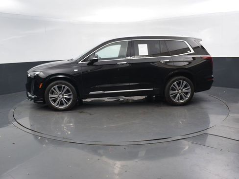Used 2020 Cadillac XT6 Premium Luxury image 2